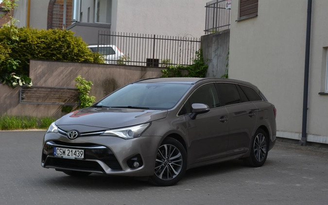 Toyota Avensis cena 48900 przebieg: 173900, rok produkcji 2015 z Grudziądz małe 704